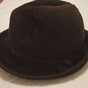 GOLDEN COACH by DOBBS MEN’S HAT 7. 1/8 Vintage Faux Fur